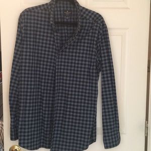 American Eagle Button Down